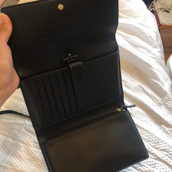 Kate spade wallet on chain - Picture 3 of 4